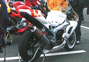 YZF-R1